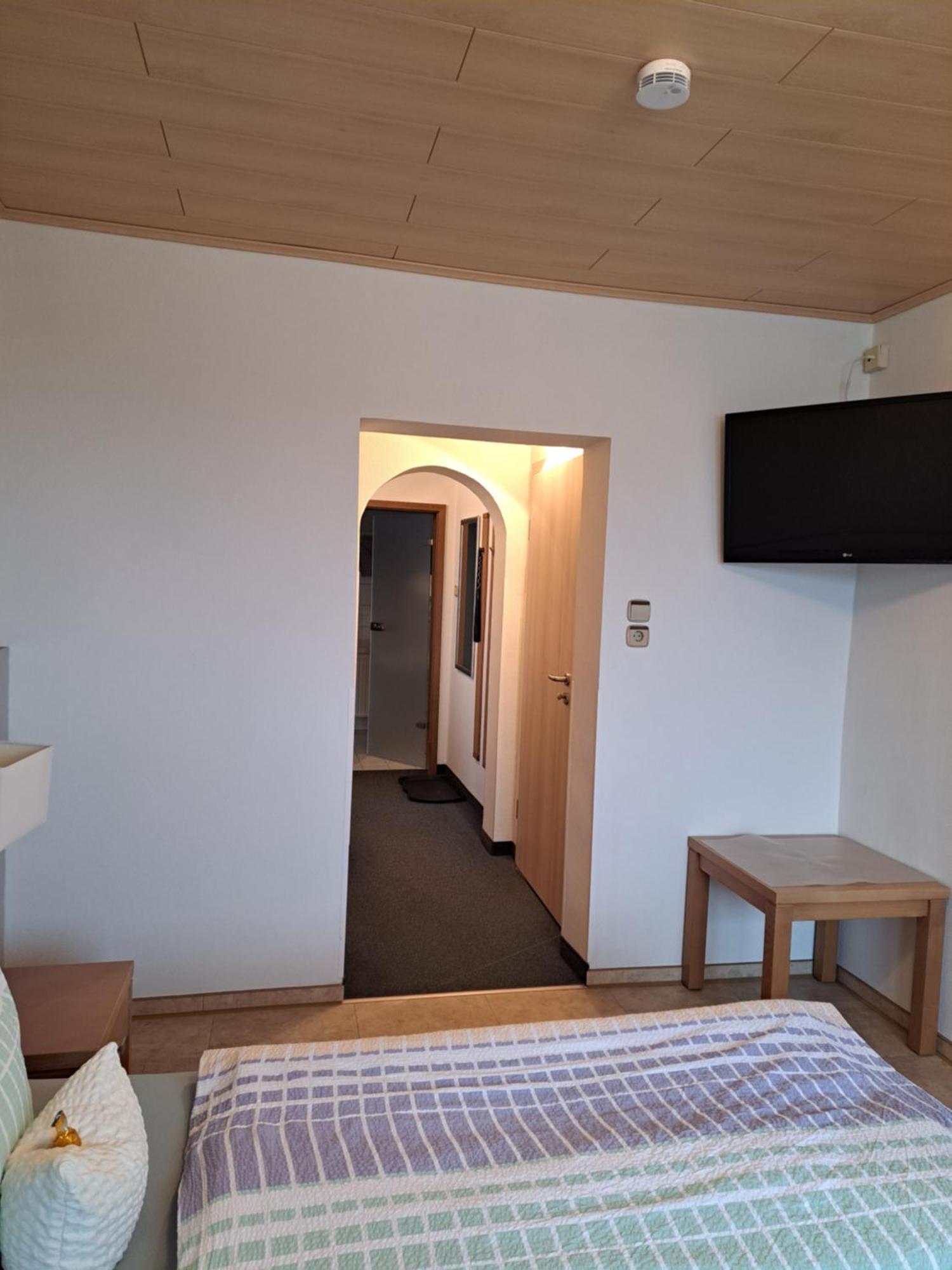 Cafe- Pension Fernblick, Incl Meinecardplus Willingen (Upland) Exterior foto